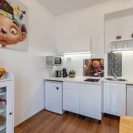 Noe And Joey Apartment Split Luaran gambar