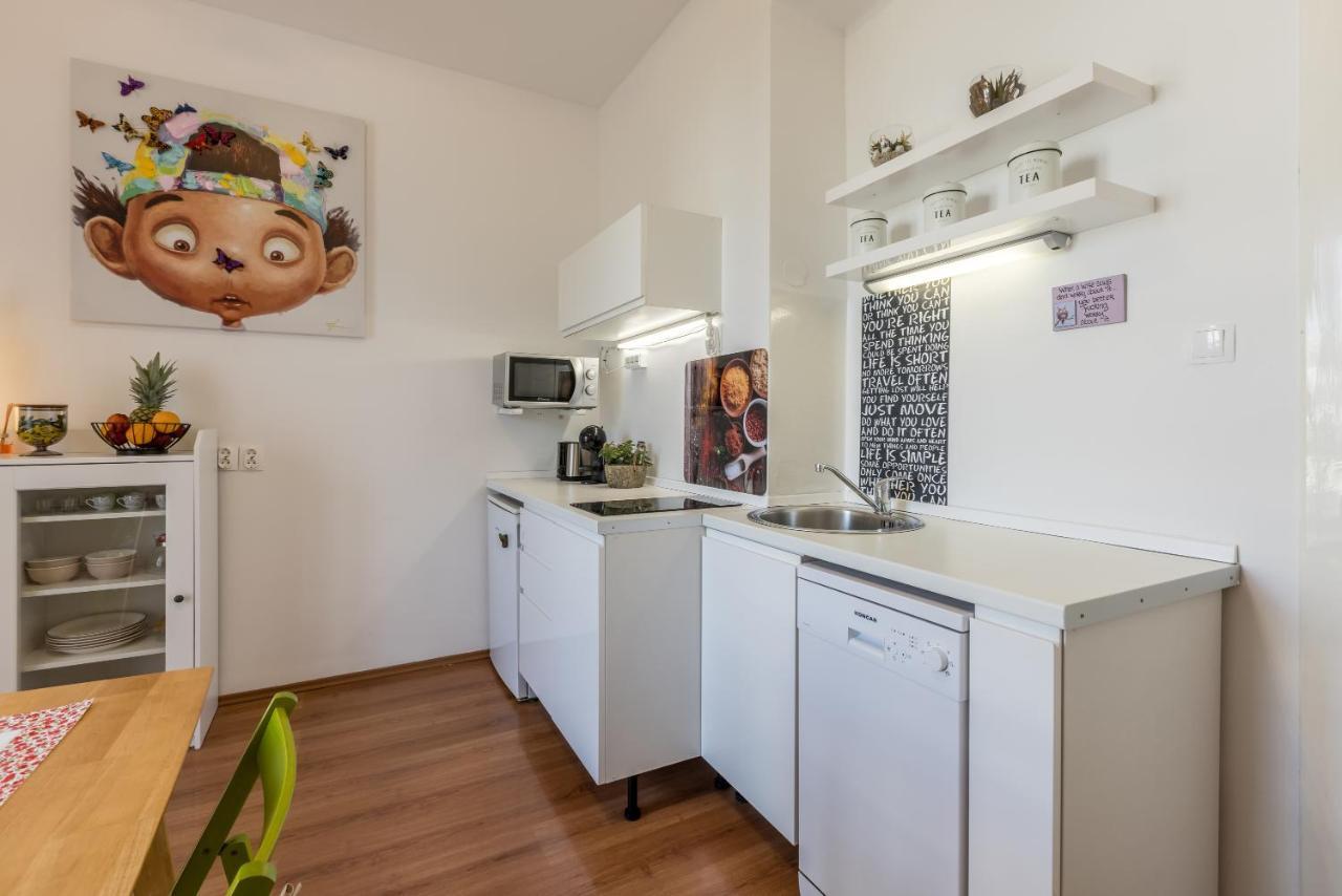 Noe And Joey Apartment Split Luaran gambar